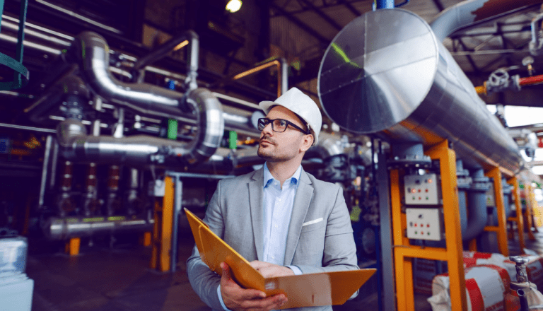 Onde trabalha o engenheiro de produção?